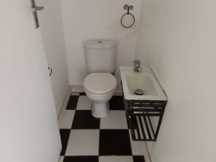 2 Bedroom Property for Sale in Humewood Extension Eastern Cape